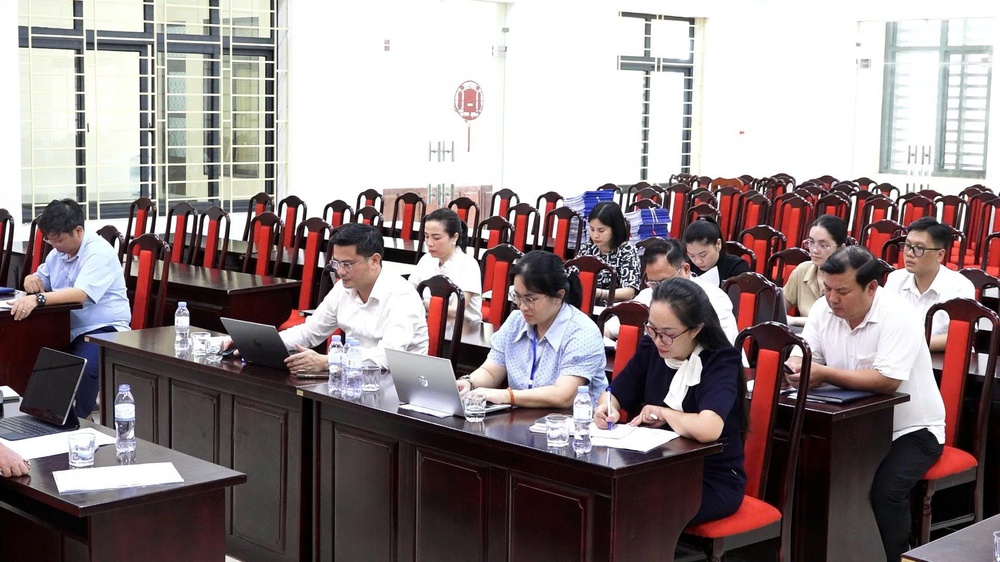 HỘI ĐỒNG SÁNG KIẾN XÃ BÌNH MINH XÉT CÔNG NHẬN 252 SÁNG KIẾN NGÀNH GIÁO DỤC VÀ ĐÀO TẠO, NĂM HỌC 2025-2026- Ảnh 3.