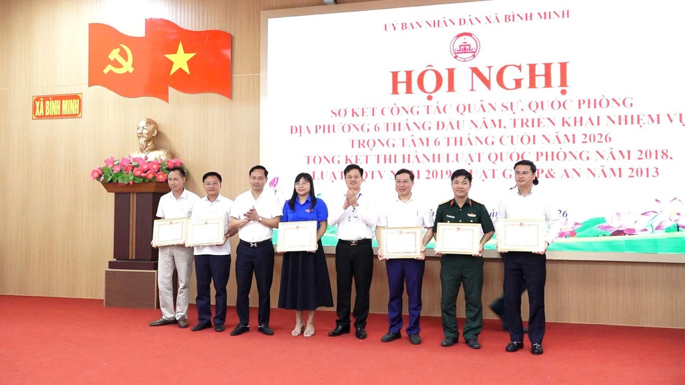 XÃ BÌNH MINH TẬP TRUNG XÂY DỰNG NỀN QUỐC PHÒNG TOÀN DÂN VỮNG CHẮC TỪ CƠ SỞ- Ảnh 12.