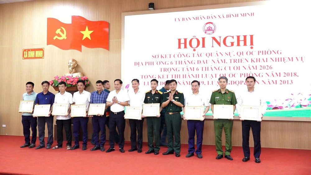 XÃ BÌNH MINH TẬP TRUNG XÂY DỰNG NỀN QUỐC PHÒNG TOÀN DÂN VỮNG CHẮC TỪ CƠ SỞ- Ảnh 11.