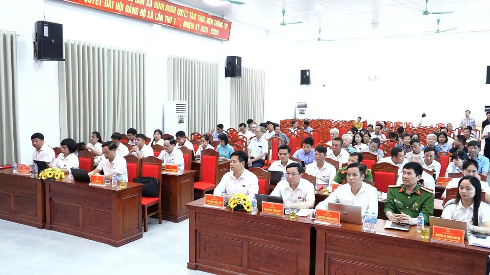 HĐND XÃ BÌNH MINH THÔNG QUA 5 NGHỊ QUYẾT QUAN TRỌNG, TẠO ĐỘNG LỰC PHÁT TRIỂN ĐỊA PHƯƠNG GIAI ĐOẠN MỚI- Ảnh 6.