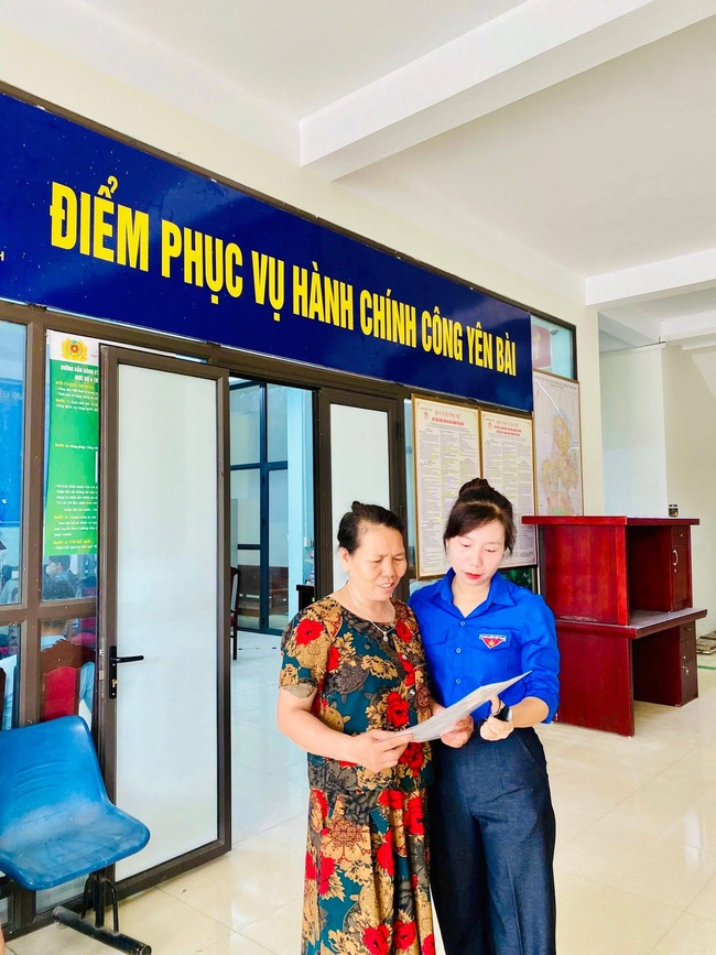 Tuổi trẻ xã Yên Bài xung kích đồng hành cùng người dân trong cải  cách hành chính- Ảnh 7.