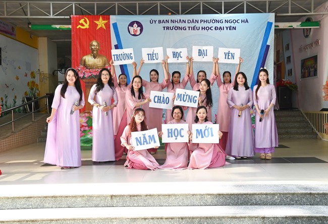Rộn ràng không khí khai giảng năm học mới tại phường Ngọc Hà- Ảnh 21.