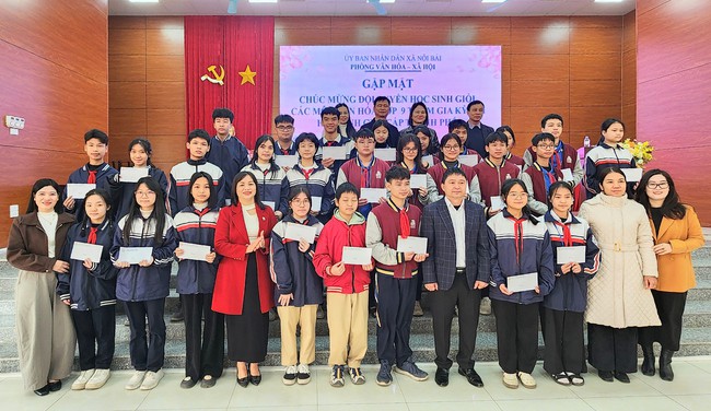 Xã Nội Bài gặp mặt đội tuyển tham dự kỳ thi học sinh giỏi khối THCS cấp thành phố năm học 2025–2026- Ảnh 5.