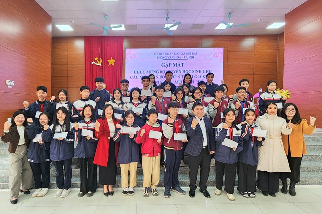 Xã Nội Bài gặp mặt đội tuyển tham dự kỳ thi học sinh giỏi khối THCS cấp thành phố năm học 2025–2026- Ảnh 6.