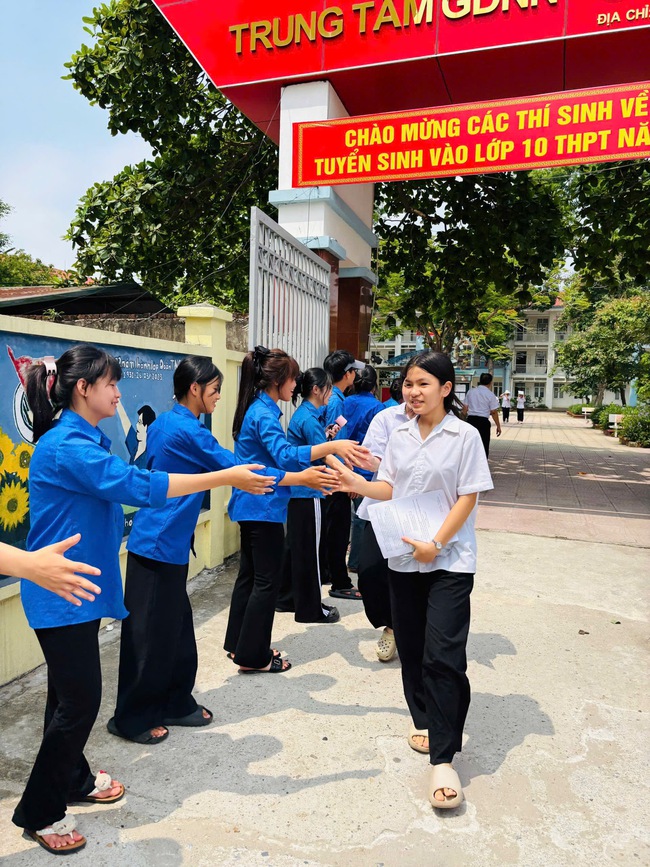 Hơn 600 học sinh xã Tam Hưng bước vào kỳ thi tuyển sinh lớp 10 THPT công lập năm học 2026 – 2027- Ảnh 7.