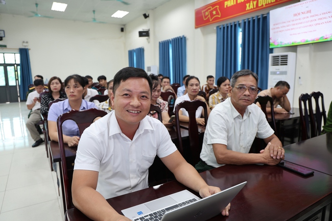 Xã Tam Hưng sơ kết công tác quân sự, quốc phòng 6 tháng đầu năm 2026; tổng kết thi hành các luật về quốc phòng, dân quân tự vệ và giáo dục quốc phòng, an ninh- Ảnh 5.