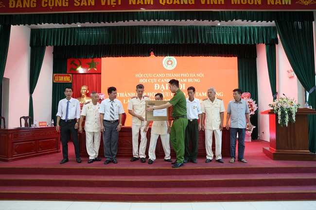 Đại hội thành lập Hội Cựu Công an nhân dân xã Tam Hưng lần thứ nhất, nhiệm kỳ 2026 – 2031- Ảnh 9.
