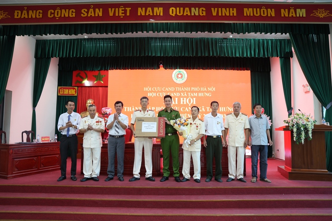 Đại hội thành lập Hội Cựu Công an nhân dân xã Tam Hưng lần thứ nhất, nhiệm kỳ 2026 – 2031- Ảnh 10.