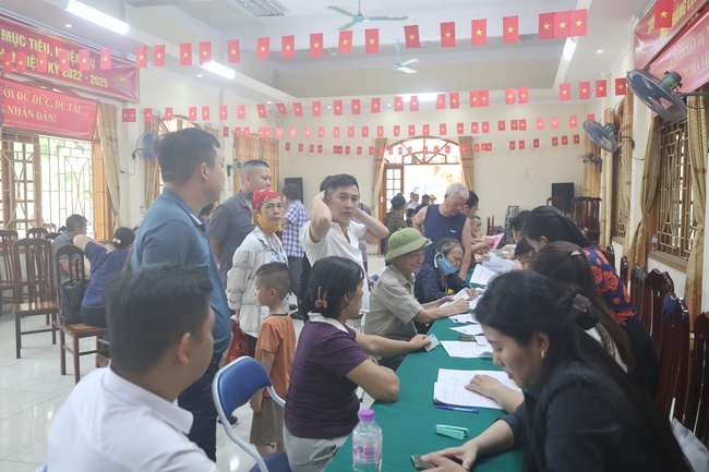 Xã Tam Hưng chi trả tạm ứng hơn 33 tỷ đồng hỗ trợ giải phóng mặt bằng Dự án Khu đô thị mới Mỹ Hưng - Cienco5.- Ảnh 2.