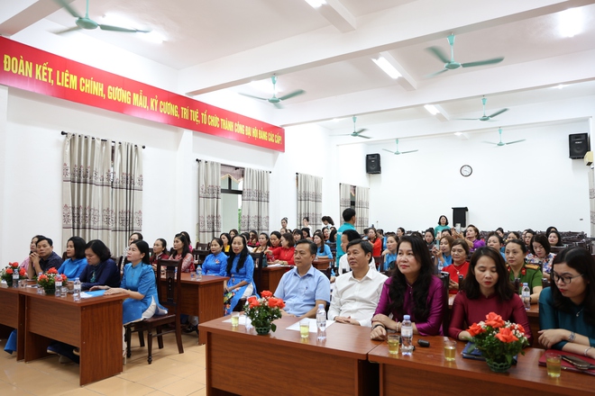 Hội Liên hiệp phụ nữ xã Phú Nghĩa công bố Quyết định thành lập Câu lạc bộ Doanh nhân nữ- Ảnh 3.