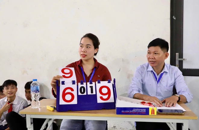 XÃ HỒNG VÂN TỔ CHỨC THÀNH CÔNG GIẢI ĐÁ CẦU HỌC SINH (TRONG KHUÔN KHỔ ĐẠI HỘI TDTT XÃ HỒNG VÂN LẦN THỨ I – NĂM 2025)- Ảnh 5.