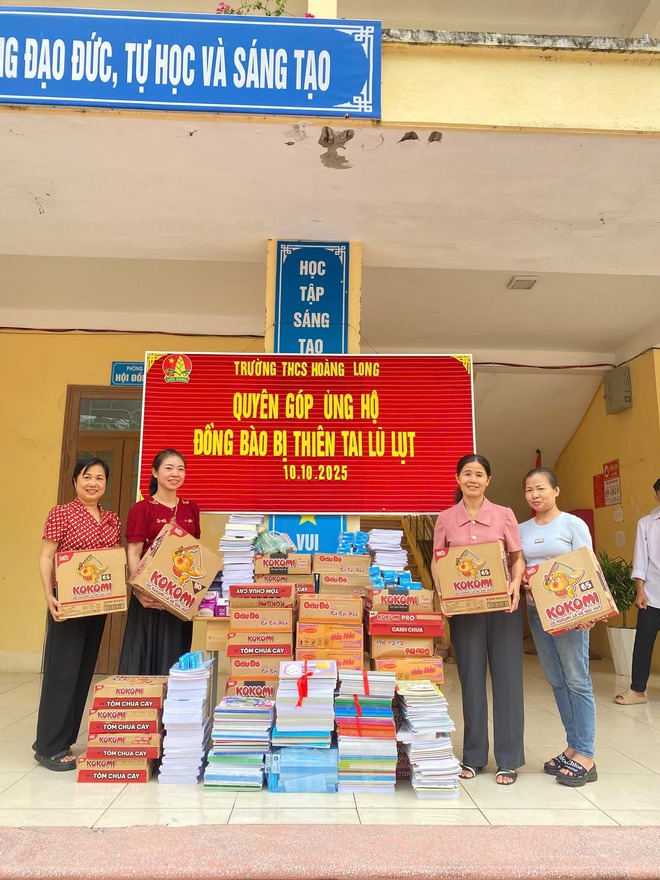 HƯỞNG ỨNG HOẠT ĐỘNG ỦNG HỘ ĐỒNG BÀO VÙNG LŨ VÀ QUỸ “VÌ NGƯỜI NGHÈO”- Ảnh 2.