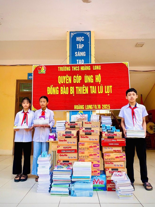 HƯỞNG ỨNG HOẠT ĐỘNG ỦNG HỘ ĐỒNG BÀO VÙNG LŨ VÀ QUỸ “VÌ NGƯỜI NGHÈO”- Ảnh 5.