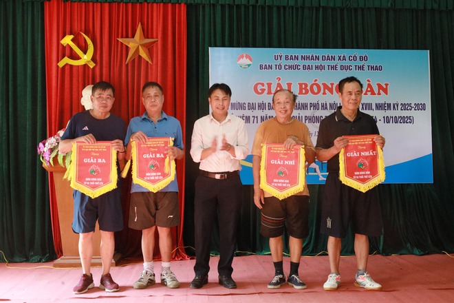 UBND XÃ CỔ ĐÔ TỔ CHỨC GIẢI BÓNG BÀN XÃ CỔ ĐÔ NĂM 2025- Ảnh 4.