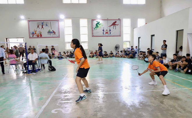 XÃ HỒNG VÂN: TỔ CHỨC THÀNH CÔNG GIẢI CẦU LÔNG HỌC SINH (TRONG KHUÔN KHỔ ĐẠI HỘI TDTT XÃ HỒNG VÂN LẦN THỨ I NĂM 2025)- Ảnh 5.