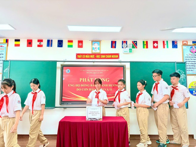 LAN TỎA YÊU THƯƠNG - CHIA SẺ KHÓ KHĂN CÙNG ĐỒNG BÀO VÙNG LŨ - Ảnh 6.