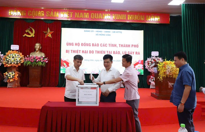 XÃ HỒNG VÂN GẶP MẶT KỶ NIỆM NGÀY TRUYỀN THỐNG CÁC NGÀNH CÔNG TÁC XÂY DỰNG ĐẢNG VÀ HỘI LIÊN HIỆP PHỤ NỮ VIỆT NAM- Ảnh 9.
