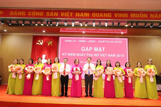 ĐẢNG ỦY – HĐND – UBND – ỦY BAN MTTQ XÃ CỔ ĐÔ TỔ CHỨC GẶP MẶT NỮ CÁN BỘ, CÔNG CHỨC, VIÊN CHỨC VÀ NGƯỜI LAO ĐỘNG NHÂN KỶ NIỆM 95 NĂM NGÀY THÀNH LẬP HỘI LIÊN HIỆP PHỤ NỮ VIỆT NAM (20/10/1930 – 20/10/2025)- Ảnh 2.