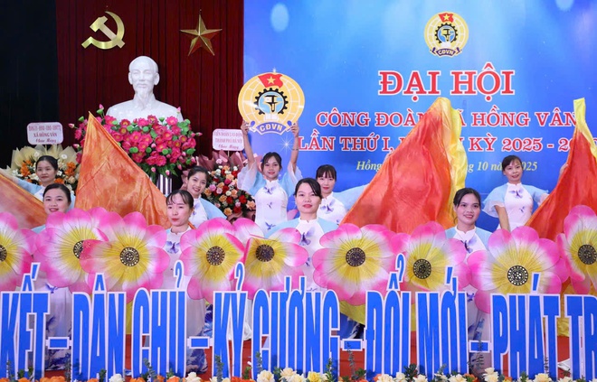 ĐẠI HỘI CÔNG ĐOÀN XÃ HỒNG VÂN LẦN THỨ I, NHIỆM KỲ 2025-2030 THÀNH CÔNG TỐT ĐẸP- Ảnh 11.