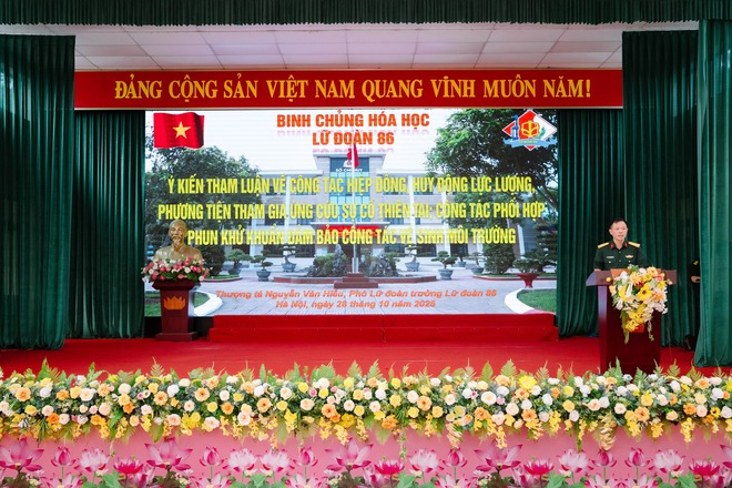 TRUNG GIÃ TỔNG KẾT CÔNG TÁC ỨNG PHÓ, KHẮC PHỤC HẬU QUẢ BÃO SỐ 10, 11- Ảnh 6.