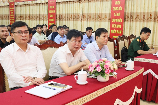 BAN CHỈ ĐẠO 197 XÃ CỔ ĐÔ TỔ CHỨC HỘI NGHỊ TRIỂN KHAI KẾ HOẠCH TỔNG KIỂM TRA, XỬ LÝ VI PHẠM VỀ TRẬT TỰ ĐÔ THỊ, TRẬT TỰ XÂY DỰNG, VỆ SINH MÔI TRƯỜNG- Ảnh 2.