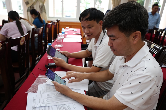 Thống kê cơ sở Chương Mỹ tập huấn nghiệp vụ công tác thu thập thông tin lập bảng kê cơ sở sản xuất kinh doanh cá thể trong Tổng điều tra kinh tế năm 2026 cho các điều tra viên của xã Phú Nghĩa- Ảnh 7.