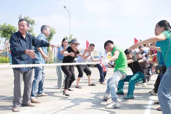 UBND xã Cổ Đô tổ chức khai mạc Đại hội TDTT xã lần thứ I năm 2025. - Ảnh 4.