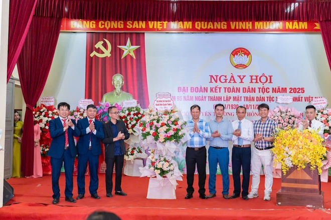 XÃ HỒNG VÂN TƯNG BỪNG NGÀY HỘI ĐẠI ĐOÀN KẾT TOÀN DÂN TỘC NĂM 2025 HƯỚNG TỚI KỶ NIỆM 95 NĂM NGÀY TRUYỀN THỐNG MẶT TRẬN TỔ QUỐC VIỆT NAM (18/11/1930-18/11/2025)- Ảnh 6.