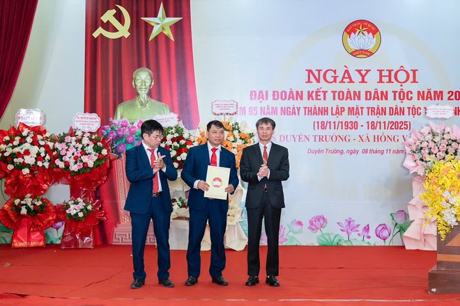 XÃ HỒNG VÂN TƯNG BỪNG NGÀY HỘI ĐẠI ĐOÀN KẾT TOÀN DÂN TỘC NĂM 2025 HƯỚNG TỚI KỶ NIỆM 95 NĂM NGÀY TRUYỀN THỐNG MẶT TRẬN TỔ QUỐC VIỆT NAM (18/11/1930-18/11/2025)- Ảnh 9.