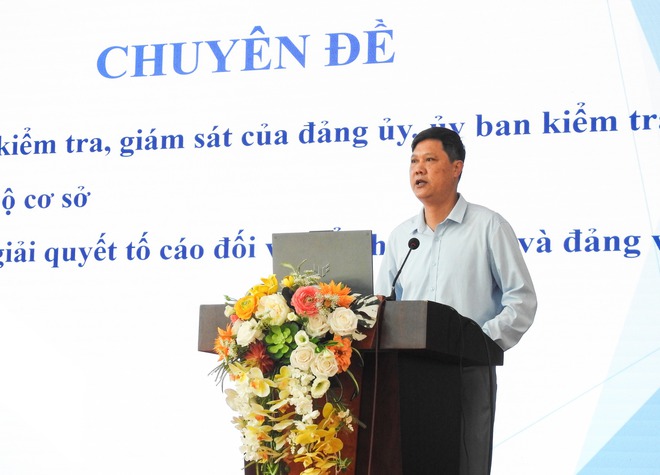 XÃ TRUNG GIÃ TỔ CHỨC TẬP HUẤN NGHIỆP VỤ KIỂM TRA, GIÁM SÁT VÀ CÔNG TÁC XÂY DỰNG ĐẢNG NĂM 2025- Ảnh 4.