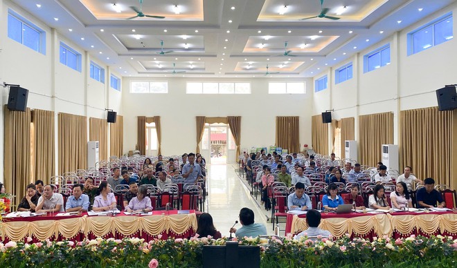 THƯỜNG TRỰC ĐẢNG ỦY XÃ TRUNG GIÃ LÀM VIỆC VỚI CÁC THÔN TRÊN ĐỊA BÀN- Ảnh 10.