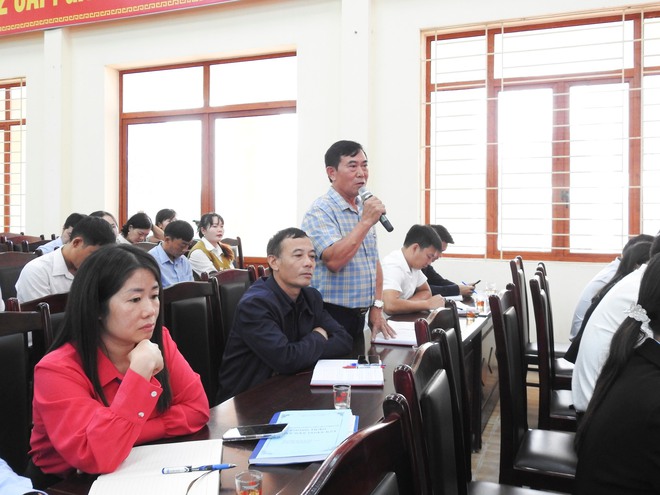 THƯỜNG TRỰC ĐẢNG ỦY XÃ TRUNG GIÃ LÀM VIỆC VỚI CÁC THÔN TRÊN ĐỊA BÀN- Ảnh 5.