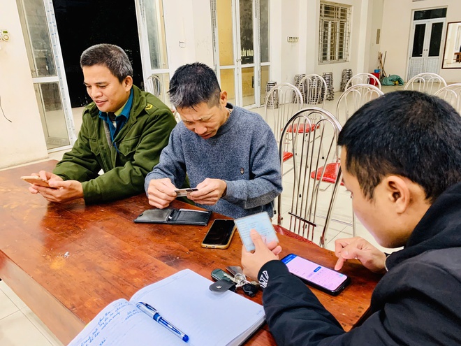 Công an xã Thượng Phúc ra quân tổng rà soát, làm sạch dữ liệu đăng ký phương tiện và Giấy phép lái xe- Ảnh 2.