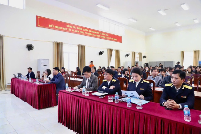 Hội nghị tập huấn hỗ trợ hộ kinh doanh chuyển đổi mô hình từ thuế khoán sang kê khai - Ảnh 1.