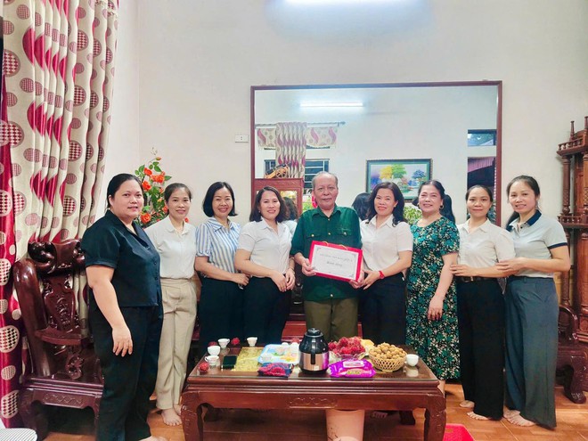 NGƯỜI HIỆU TRƯỞNG TÂM HUYẾT- Ảnh 11.