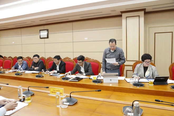 Tổ đại biểu số 10 HĐND thành phố giám sát về công tác tiếp dân, giải quyết đơn thư khiếu nại, tố cáo trên địa bàn phường Hà Đông, Yên Nghĩa- Ảnh 2.