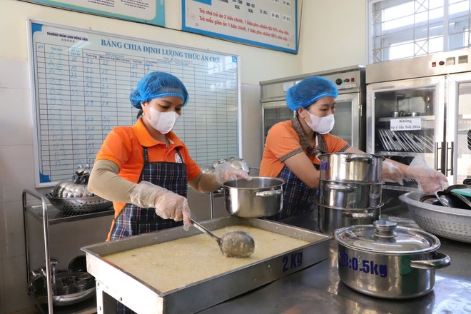 UBND xã Hồng Vân: Bồi dưỡng kiến thức vệ sinh an toàn thực phẩm, giáo dục dinh dưỡng kết hợp vận động tại trường Mầm non Hồng Vân - Ảnh 9.