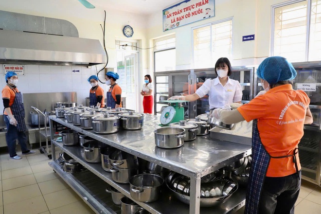 UBND xã Hồng Vân: Bồi dưỡng kiến thức vệ sinh an toàn thực phẩm, giáo dục dinh dưỡng kết hợp vận động tại trường Mầm non Hồng Vân - Ảnh 10.