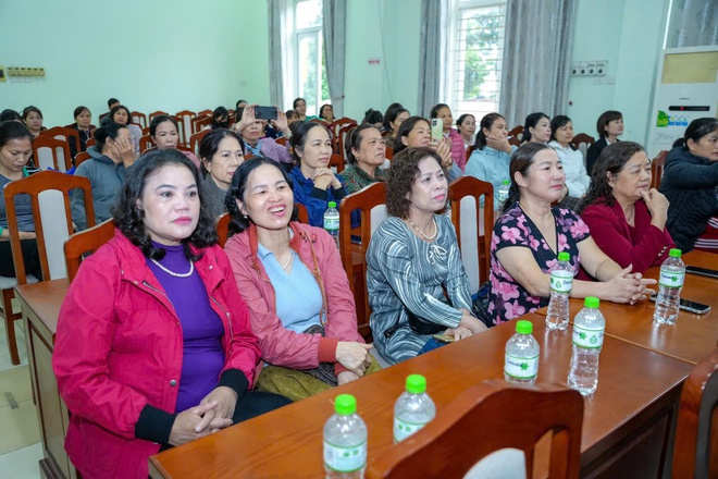 HỘI NGHỊ TẬP HUẤN ĐÀO TẠO KINH DOANH THƯƠNG MẠI ĐIỆN TỬ SƠN MÀI TRUYỀN THỐNG - Ảnh 4.