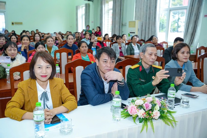 HỘI NGHỊ TẬP HUẤN ĐÀO TẠO KINH DOANH THƯƠNG MẠI ĐIỆN TỬ SƠN MÀI TRUYỀN THỐNG - Ảnh 6.