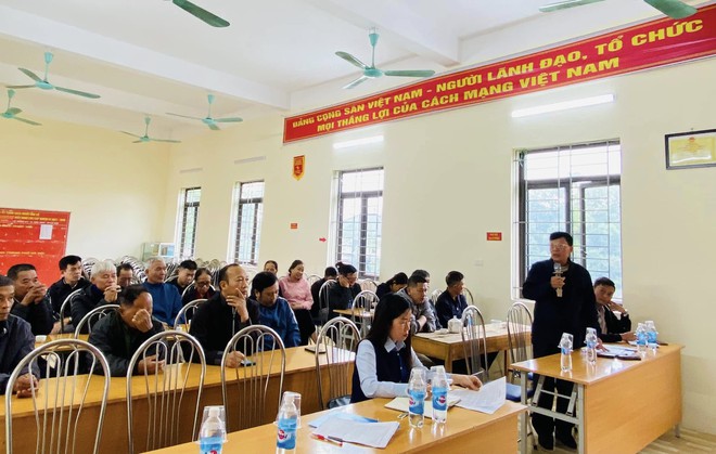 TRƯỞNG PHÒNG VĂN HOÁ - XÃ HỘI NGUYỄN THỊ TRÀ LIÊN DỰ SINH HOẠT CHUYÊN ĐỀ THÁNG 11 VỚI CHI BỘ THÔN 1, XÃ TRUNG GIÃ- Ảnh 2.