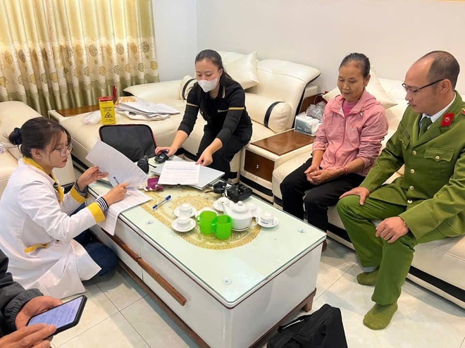 XÃ TRUNG GIÃ TRIỂN KHAI LẤY MẪU ADN THÂN NHÂN LIỆT SĨ CHƯA XÁC ĐỊNH DANH TÍNH – HOẠT ĐỘNG Ý NGHĨA TRI ÂN NGƯỜI CÓ CÔNG- Ảnh 3.