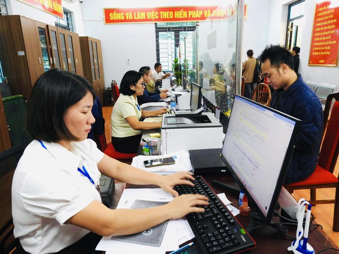 THƯỜNG TRỰC HĐND XÃ TRUNG GIÃ TỔ CHỨC KHẢO SÁT HOẠT ĐỘNG ĐIỂM PHỤC VỤ HÀNH CHÍNH CÔNG- Ảnh 6.