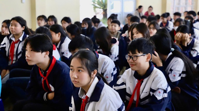 Truyền thông chăm sóc sức khoẻ vị thành niên tại trường THCS Vân Tảo- Ảnh 8.