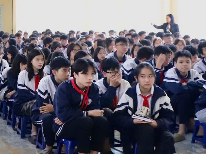 Truyền thông chăm sóc sức khoẻ vị thành niên tại trường THCS Vân Tảo- Ảnh 5.