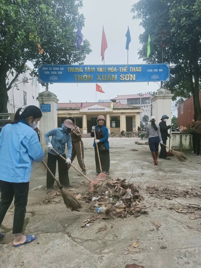 XÃ TRUNG GIÃ ĐỒNG LOẠT RA QUÂN VỆ SINH MÔI TRƯỜNG NÂNG CAO CHẤT LƯỢNG KHÔNG KHÍ- Ảnh 7.