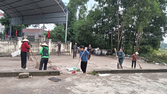 XÃ TRUNG GIÃ ĐỒNG LOẠT RA QUÂN VỆ SINH MÔI TRƯỜNG NÂNG CAO CHẤT LƯỢNG KHÔNG KHÍ- Ảnh 4.