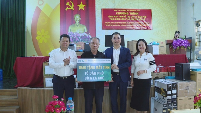 63 máy tính được trang bị cho các tổ dân phố trên địa bàn phường Hà Đông- Ảnh 2.