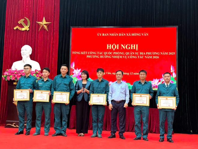 Hồng Vân tổng kết công tác quốc phòng, quân sự năm 2025; triển khai phương hướng, nhiệm vụ năm 2026- Ảnh 2.