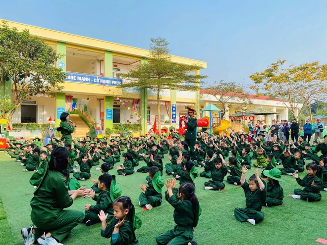 Trường Mầm non xã Yên Bài tổ chức hoạt động trải nghiệm với chủ đề “Chúng em là chiến sĩ”- Ảnh 5.